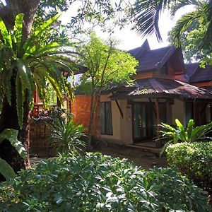 Tropical Villa Twin Bed