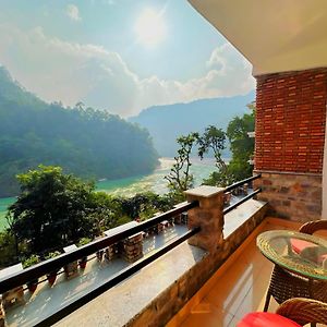Executive Room Private Balcony