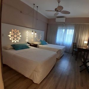Habitación con Cama Queen