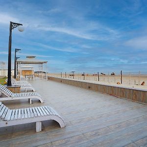 Sea Star Spa Resort On Beach