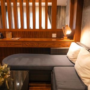 Deluxe Zimmer mit Kingsize-Bett