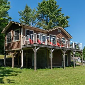 Luxury Cottage Muskokan