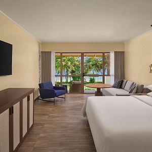 One King Room Oceanfront View