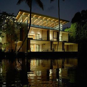 Lago Leisure Resort & Spa