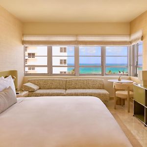 Quarto com cama king
