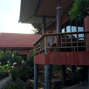 Budget Bungalow