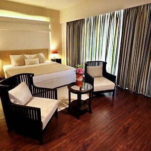 Fern Club Premium Room