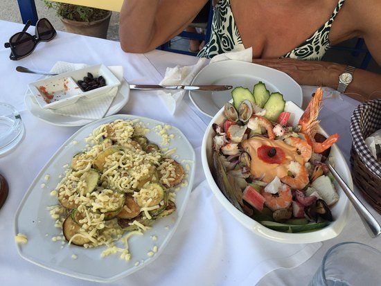 Fish Tavern Nikiforos