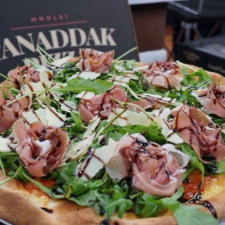 Tanaddak Premium Craft Pizza