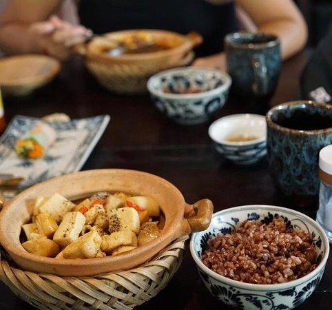 Ngon Vegan Restaurant