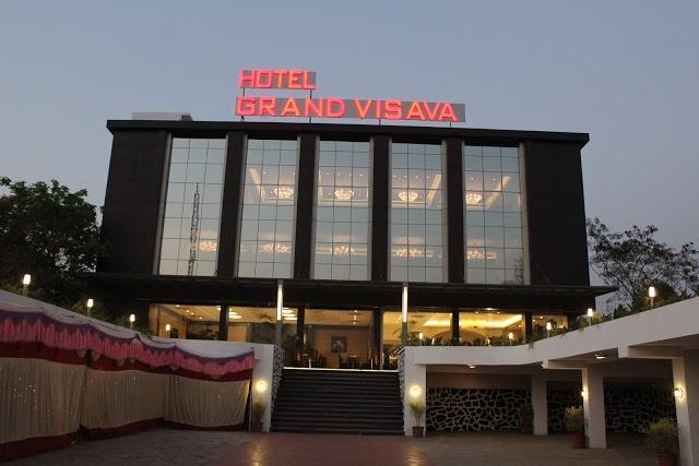 Hotel Grand Visava Lonaval