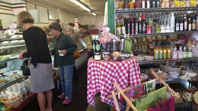 Al Ducci's Italian Pantry