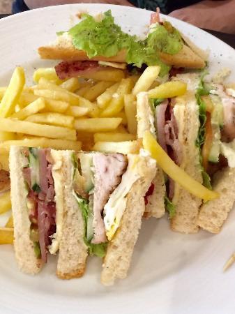 Azalea Restaurant at One Tagaytay Place Hotel Suites